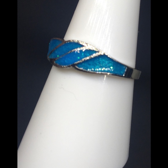 Sterling Silver Wedding Band Australian Fire Blue Opal Ring - Picture 2 of 5